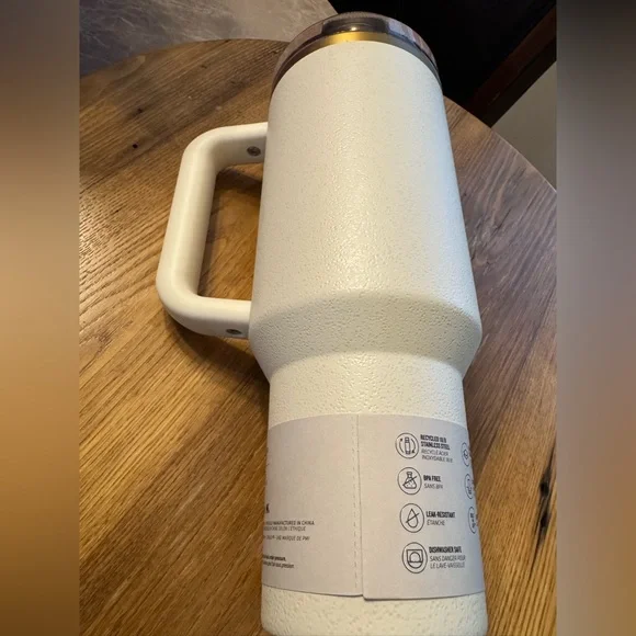 STANLEY QUENCHER PROTOUR FLIP STRAW TUMBLER, 40OZ- CREAM MOON - Picture 8 of 10